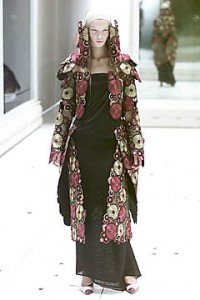 100015066 200x300 Alexander McQueen
